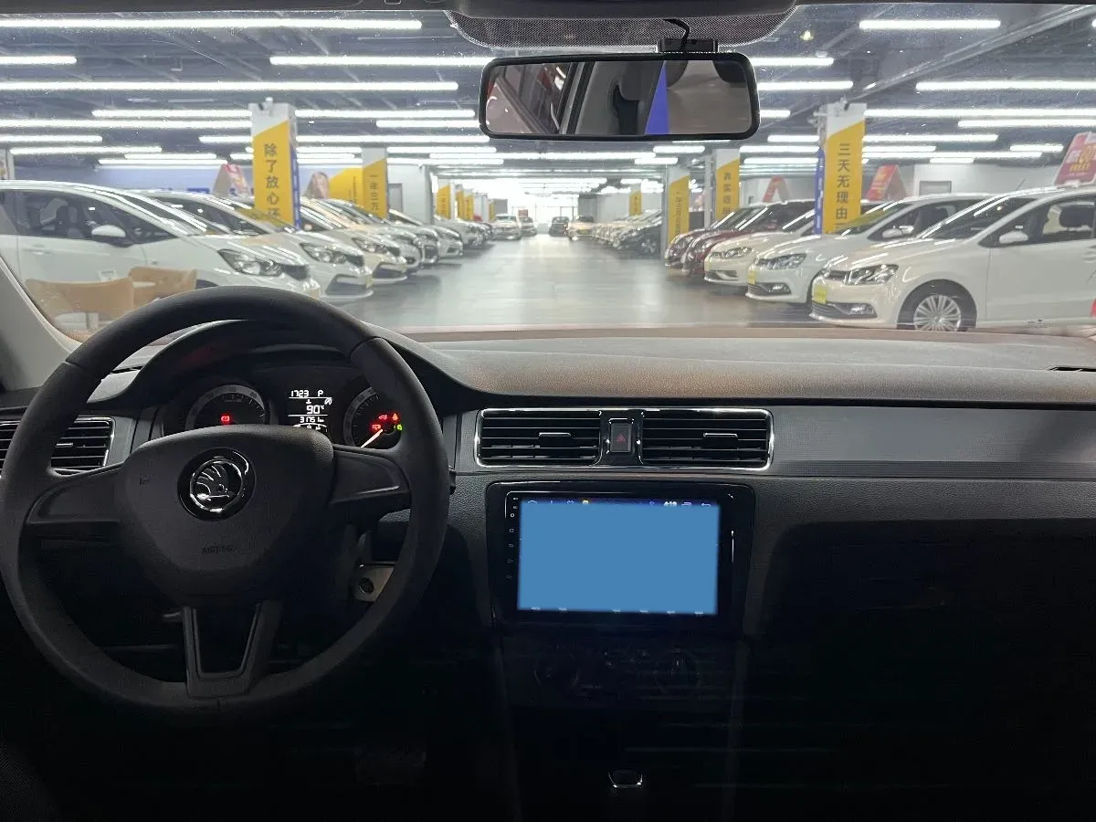 2019 Skoda Rapid Spaceback 1.5L 110HP L4 6AT,autocango,china used car exporter,china ev exporter,chinese used car exporter,chinese used ev exporter