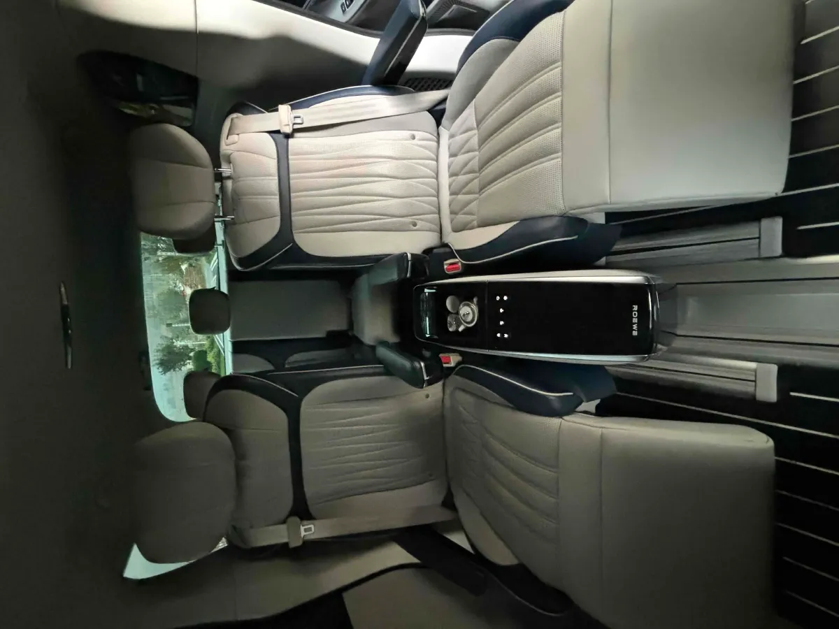 2021 Roewe iMAX8 2.0T 234HP L4 8AT,autocango,china used car exporter,china ev exporter,chinese used car exporter,chinese used ev exporter