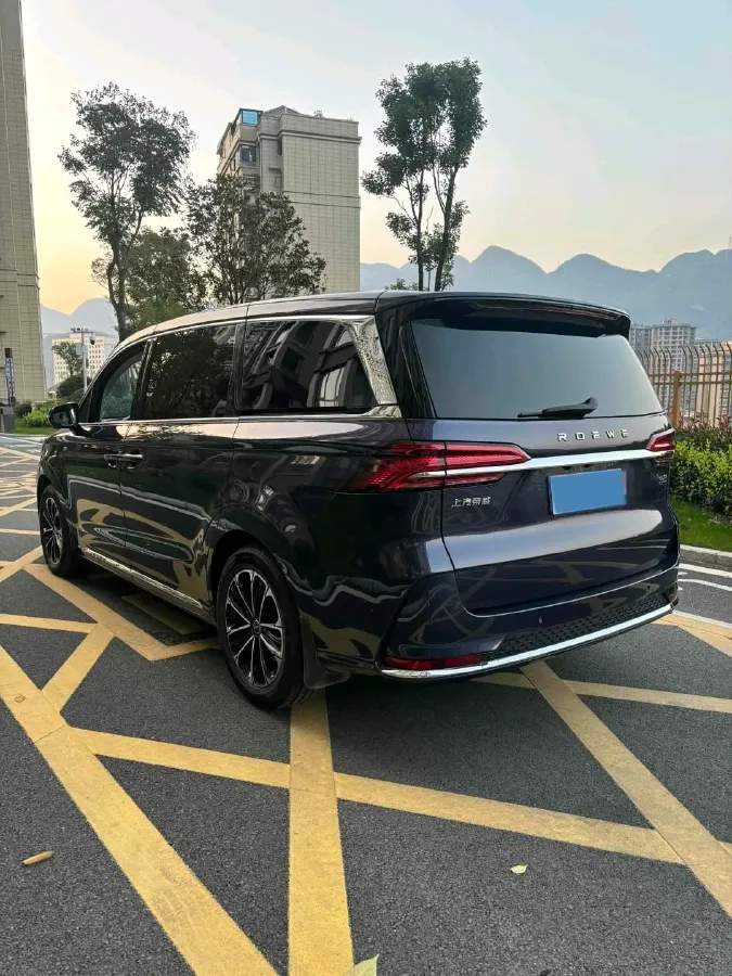 2021 Roewe iMAX8 2.0T 234HP L4 8AT,autocango,china used car exporter,china ev exporter,chinese used car exporter,chinese used ev exporter