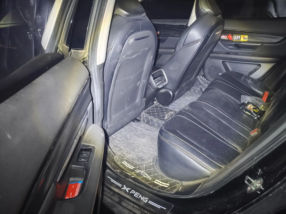 2020 Xpeng P7 BEV 70.8KWH,autocango,china used car exporter,china ev exporter,chinese used car exporter,chinese used ev exporter