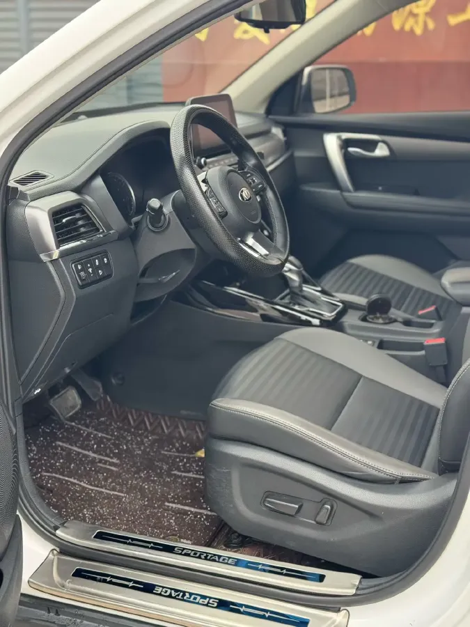 2019 Kia Sportage R 2.0L 160HP L4 6AT,autocango,china used car exporter,china ev exporter,chinese used car exporter,chinese used ev exporter