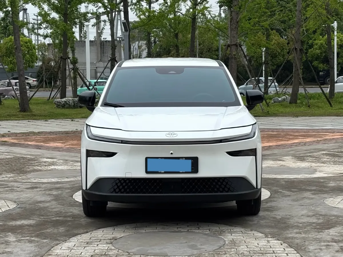 2025 Toyota BZ3X BEV 58.37KWH,autocango,china used car exporter,china ev exporter,chinese used car exporter,chinese used ev exporter