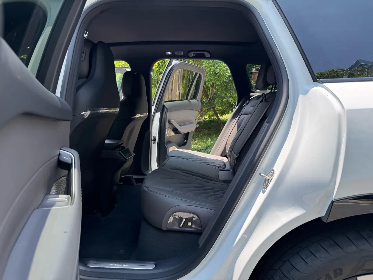 2026 BMW i3 BEV,autocango,china used car exporter,china ev exporter,chinese used car exporter,chinese used ev exporter