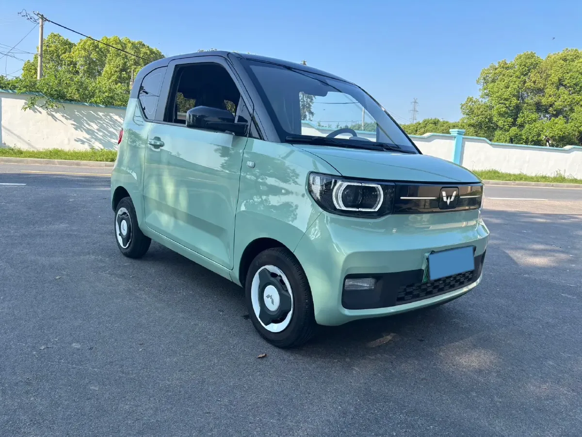2022 WuLing HongGuang MINI EV BEV 9KWH,autocango,china used car exporter,china ev exporter,chinese used car exporter,chinese used ev exporter
