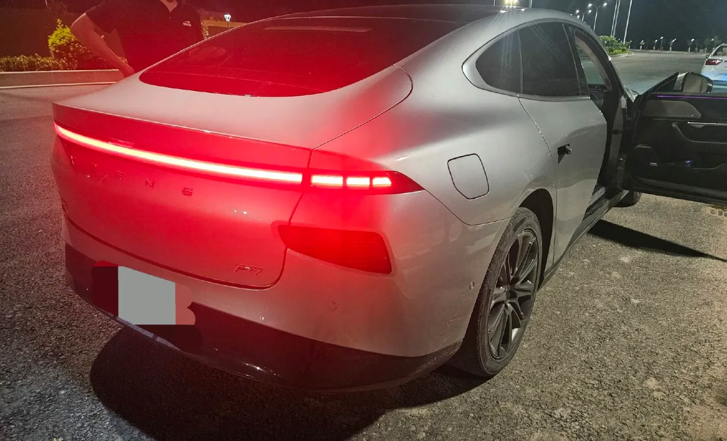 2020 DS 7 1.6T 215HP L4 8AT,autocango,china used car exporter,china ev exporter,chinese used car exporter,chinese used ev exporter