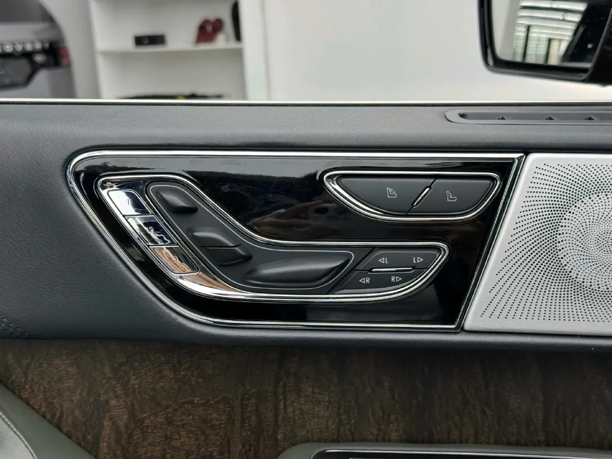 2022 Porsche Panamera 2.9T 330HP V6 8DCT PHEV 17.9KWH,autocango,china used car exporter,china ev exporter,chinese used car exporter,chinese used ev exporter