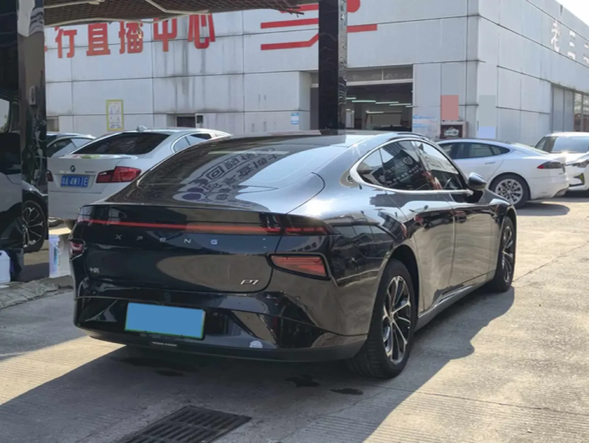 2022 Xpeng P7 BEV 83.1KWH,autocango,china used car exporter,china ev exporter,chinese used car exporter,chinese used ev exporter