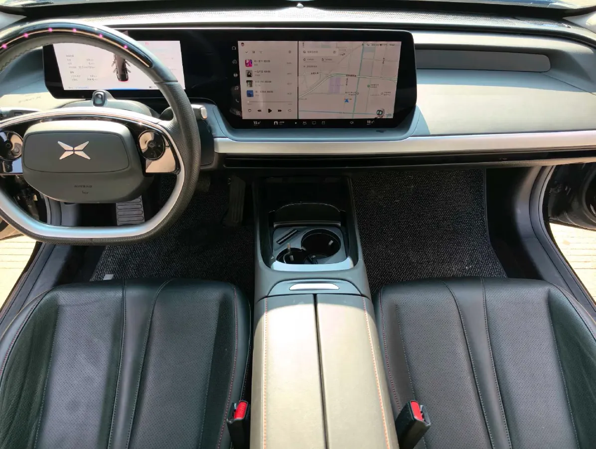 2022 Xpeng P7 BEV 83.1KWH,autocango,china used car exporter,china ev exporter,chinese used car exporter,chinese used ev exporter