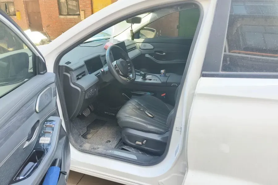 2024 Dongfeng RuiQi6 pro 2.3T 163HP L4 8AT,autocango,china used car exporter,china ev exporter,chinese used car exporter,chinese used ev exporter