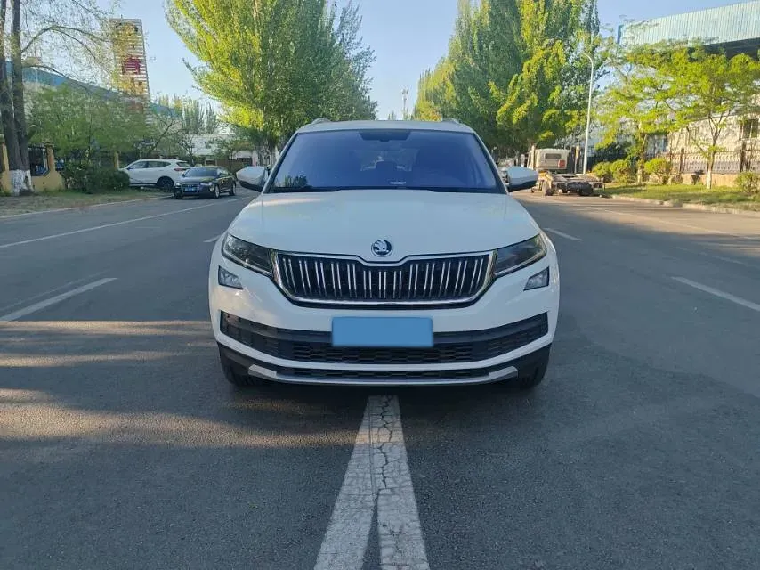 2018 Skoda Kodiak 2.0T 186HP L4 7DCT,autocango,china used car exporter,china ev exporter,chinese used car exporter,chinese used ev exporter