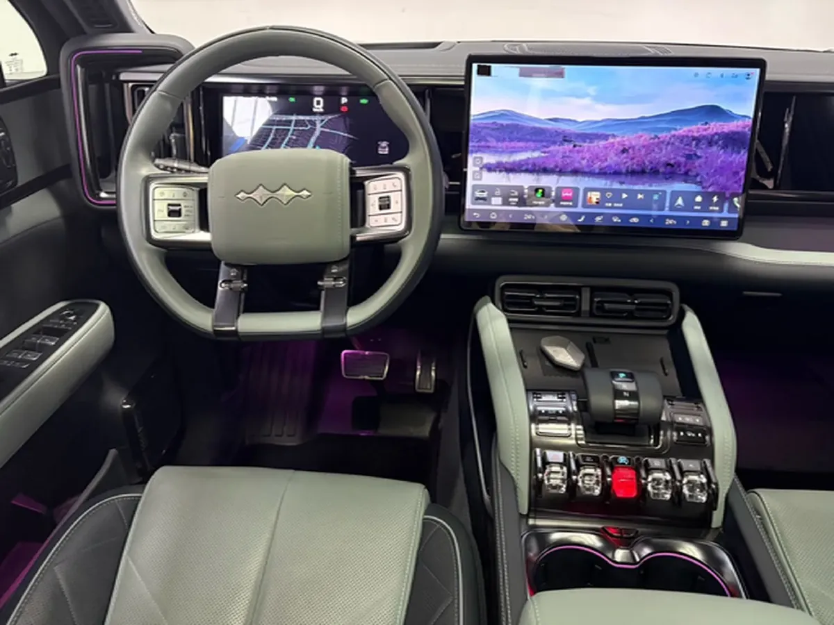 2023 FangChengBao Bao 5 1.5T 194HP L4 E-CVT PHEV 31.8KWH,autocango,china used car exporter,china ev exporter,chinese used car exporter,chinese used ev exporter