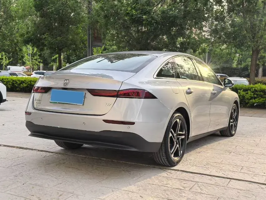 2023 Roewe D7 1.5L 112HP L4 1DHT PHEV 21.4KWH,autocango,china used car exporter,china ev exporter,chinese used car exporter,chinese used ev exporter