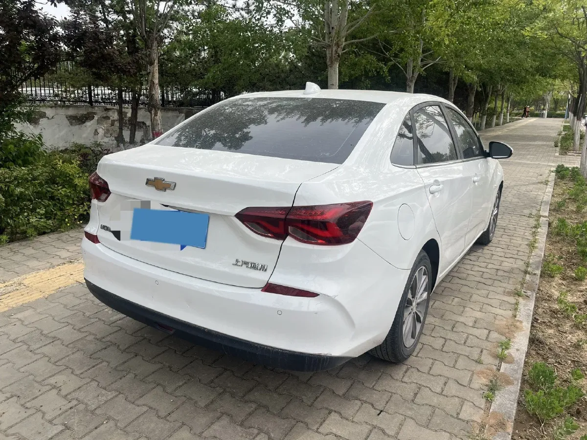 2020 Chevrolet Monza 1.5L 113HP L4 6AT,autocango,china used car exporter,china ev exporter,chinese used car exporter,chinese used ev exporter