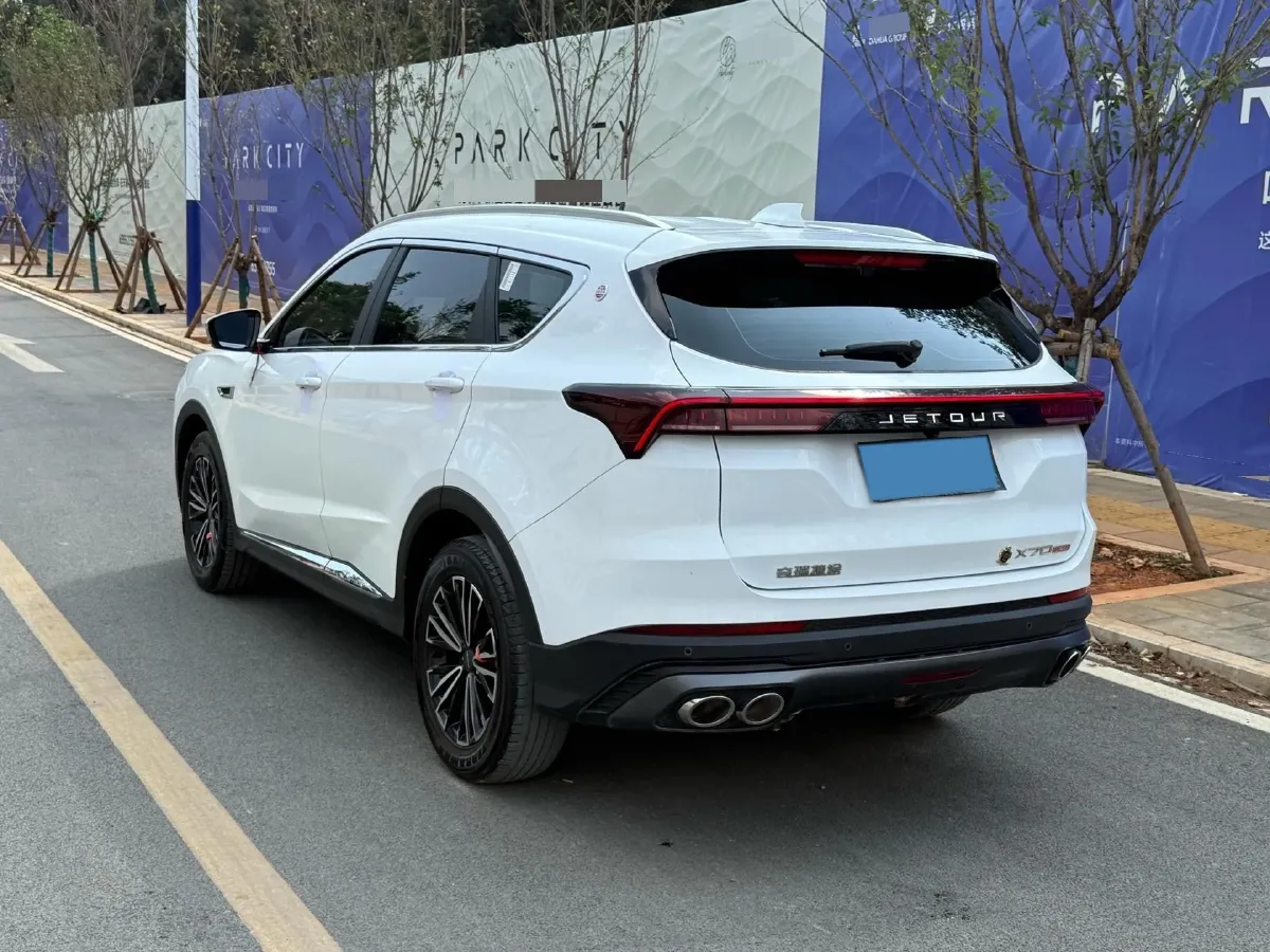 2023 Jetour X70 Plus 1.5T 156HP L4 6MT,autocango,china used car exporter,china ev exporter,chinese used car exporter,chinese used ev exporter