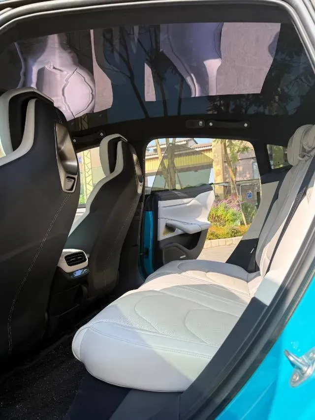 2024 MI SU7 BEV 101KWH,autocango,china used car exporter,china ev exporter,chinese used car exporter,chinese used ev exporter