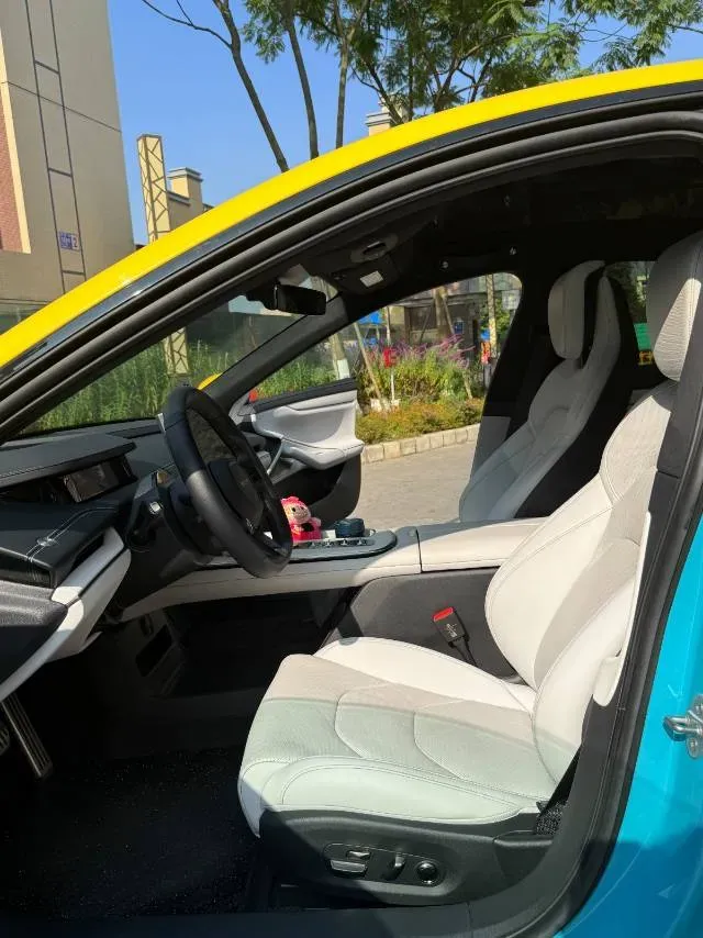 2024 MI SU7 BEV 101KWH,autocango,china used car exporter,china ev exporter,chinese used car exporter,chinese used ev exporter
