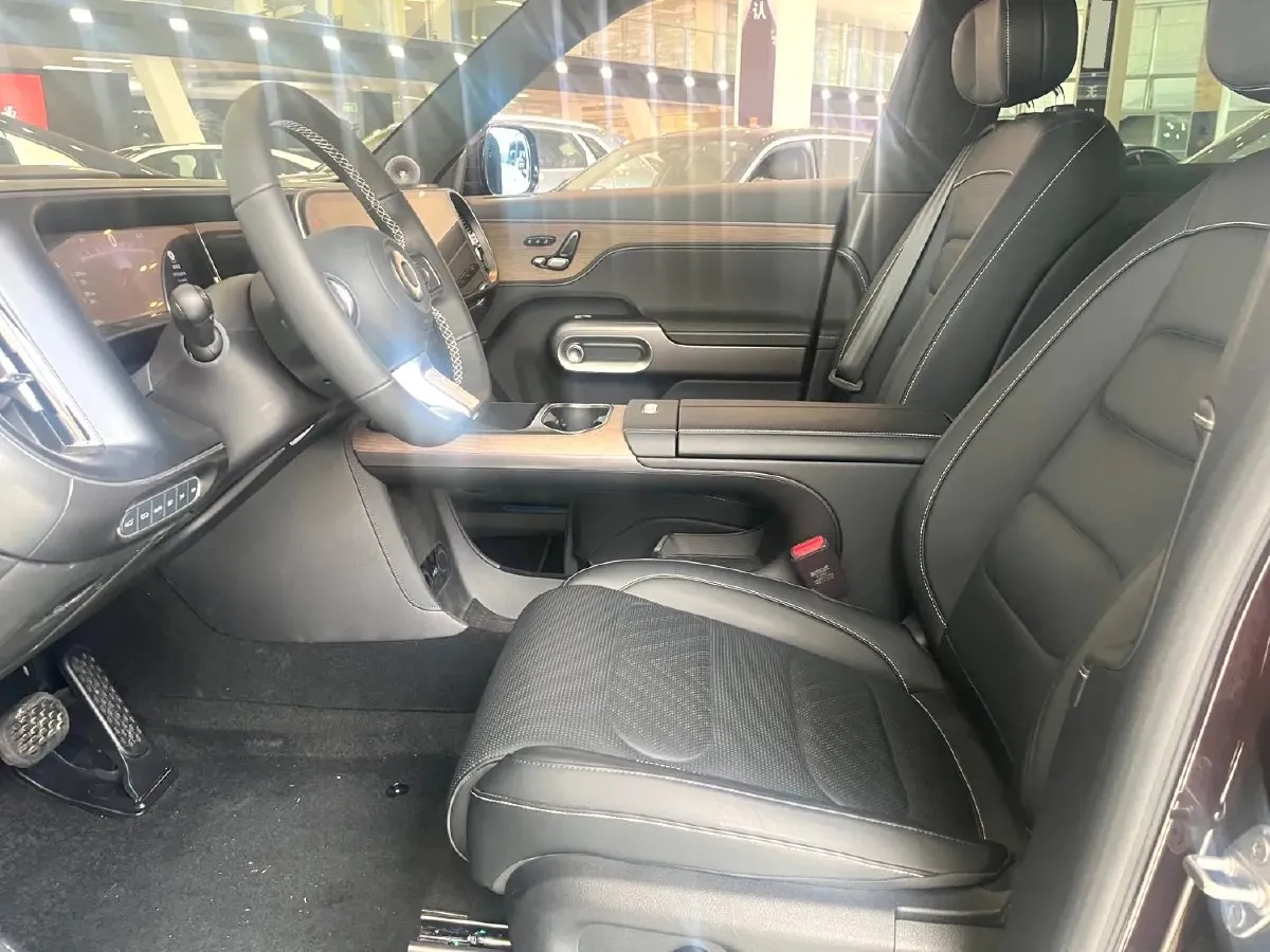 2024 Smart smart Elf 5 BEV 76KWH,autocango,china used car exporter,china ev exporter,chinese used car exporter,chinese used ev exporter