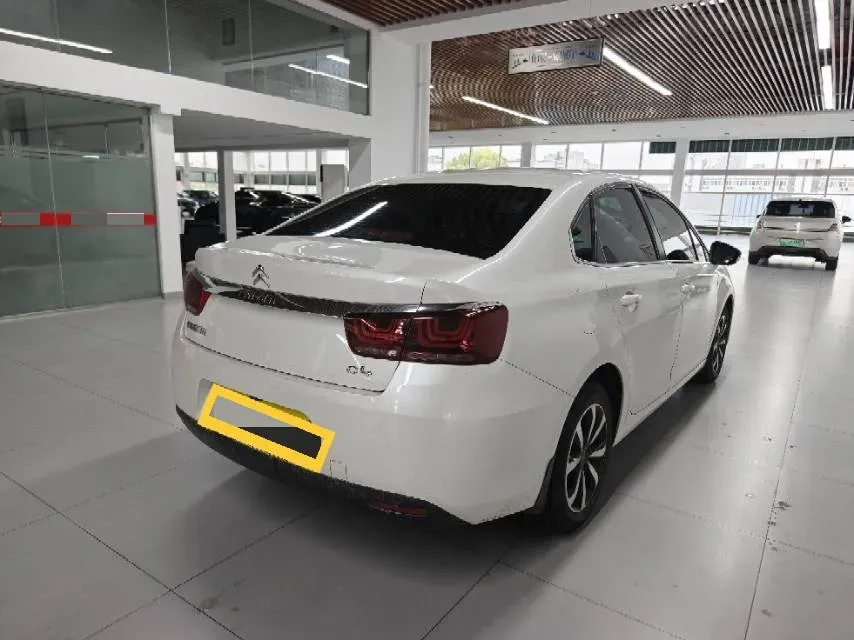 2018 Citroen C4 C-Quatre 1.6L 117HP L4 6AT,autocango,china used car exporter,china ev exporter,chinese used car exporter,chinese used ev exporter