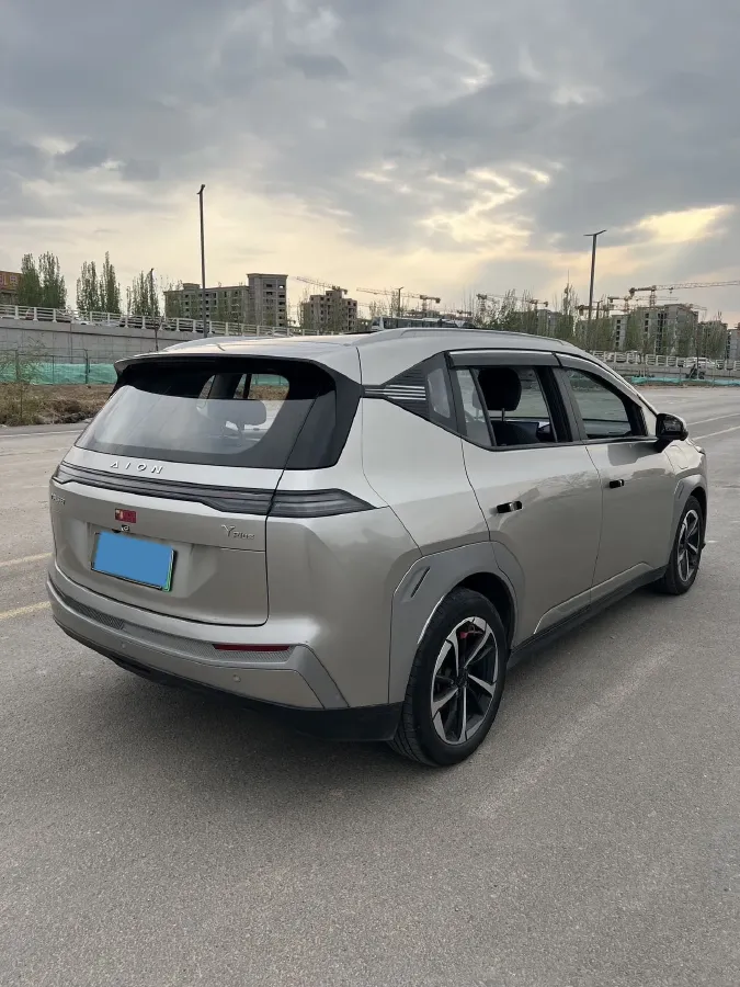 2023 MAXUS Interstellar 2.0T 143HP L4 6AT,autocango,china used car exporter,china ev exporter,chinese used car exporter,chinese used ev exporter