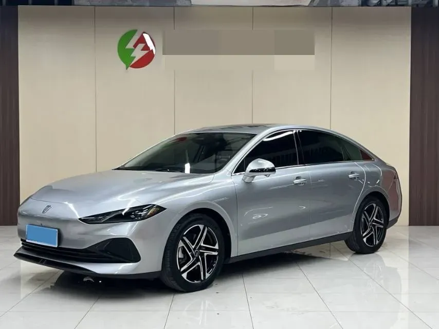 2023 Roewe D7 1.5L 112HP L4 1DHT PHEV 21.4KWH,autocango,china used car exporter,china ev exporter,chinese used car exporter,chinese used ev exporter