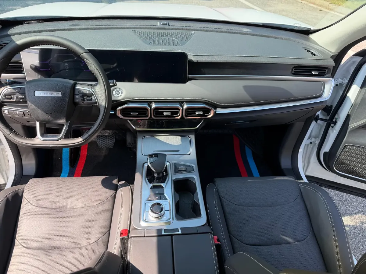 2021 Jetour X70 Plus 1.5T 156HP L4 6DCT,autocango,china used car exporter,china ev exporter,chinese used car exporter,chinese used ev exporter