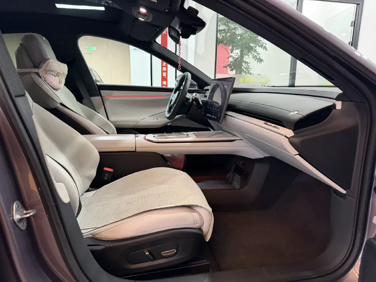 2024 MI SU7 BEV 73.6KWH,autocango,china used car exporter,china ev exporter,chinese used car exporter,chinese used ev exporter