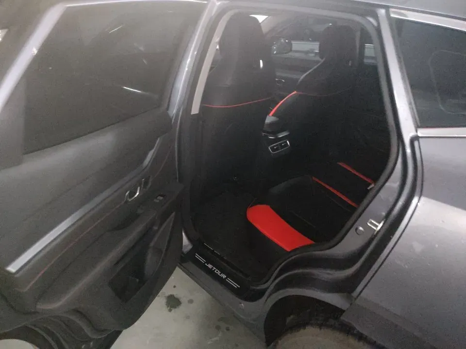 2024 Jetour DASHING 1.5T 156HP L4 6DCT,autocango,china used car exporter,china ev exporter,chinese used car exporter,chinese used ev exporter