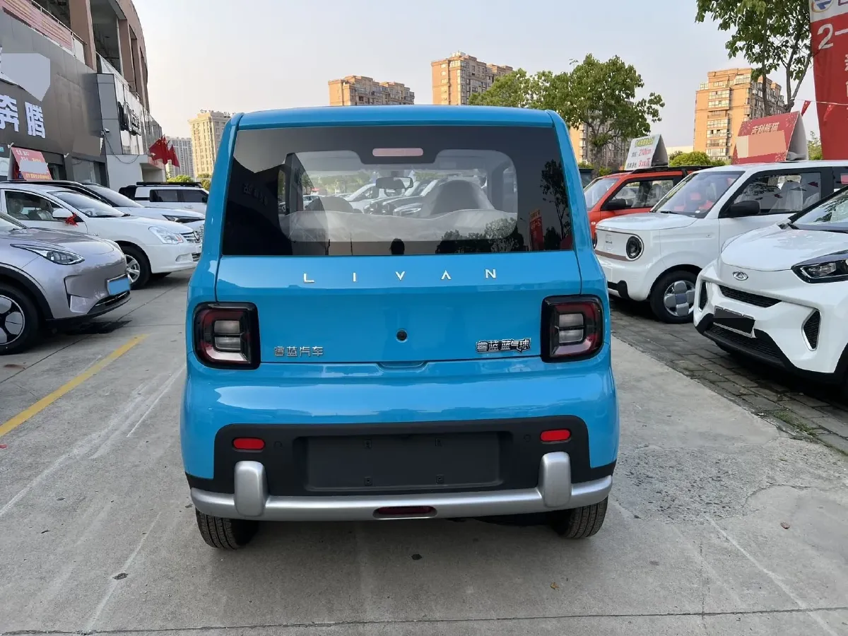 2025 Geely Lanqiqiu BEV,autocango,china used car exporter,china ev exporter,chinese used car exporter,chinese used ev exporter