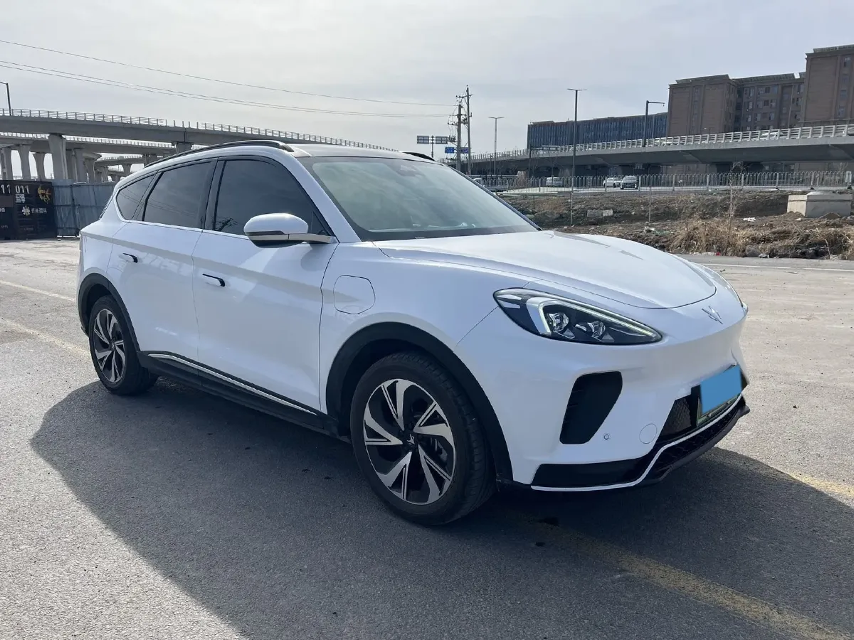 2022 ARCFOX αT BEV 65.6KWH,autocango,china used car exporter,china ev exporter,chinese used car exporter,chinese used ev exporter