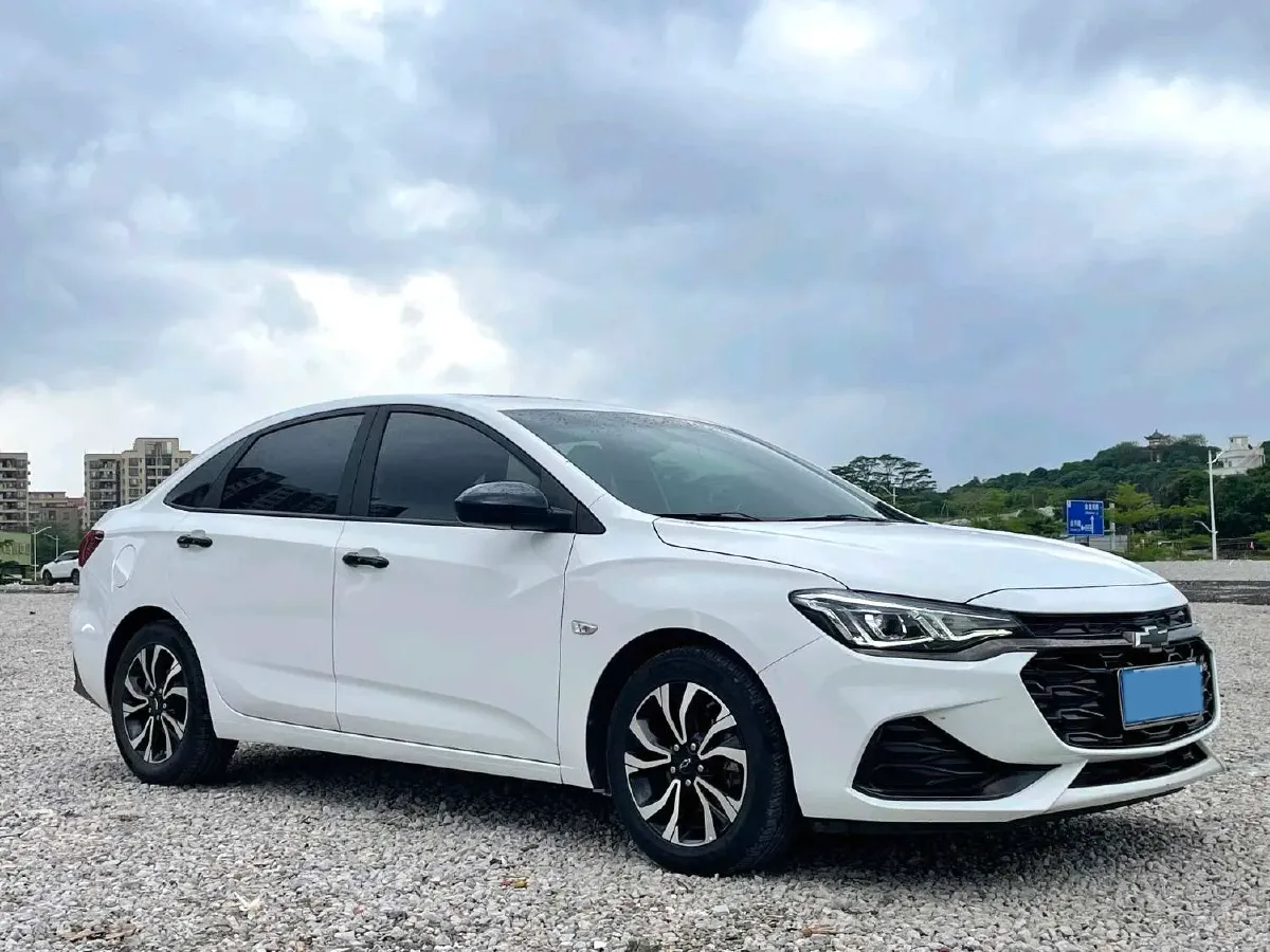 2019 Chevrolet Monza 1.3T 163HP L3 6AT,autocango,china used car exporter,china ev exporter,chinese used car exporter,chinese used ev exporter