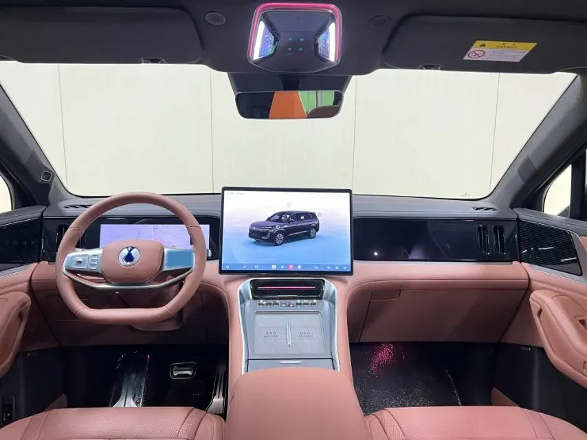 2025 Denza DenzaN8L 2.0T 207HP L4 E-CVT PHEV,autocango,china used car exporter,china ev exporter,chinese used car exporter,chinese used ev exporter