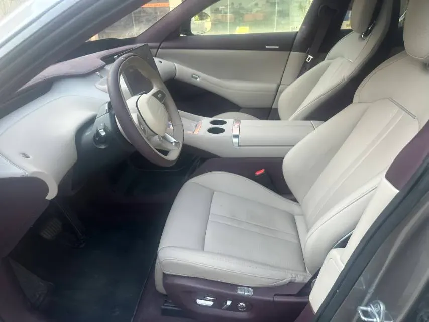 2025 MI YU7 BEV 96.3KWH,autocango,china used car exporter,china ev exporter,chinese used car exporter,chinese used ev exporter