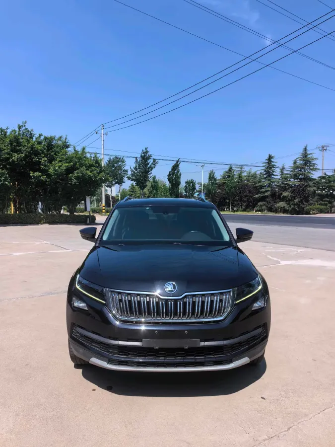2019 Chevrolet Equinox 2.0T 260HP L4 9AT,autocango,china used car exporter,china ev exporter,chinese used car exporter,chinese used ev exporter