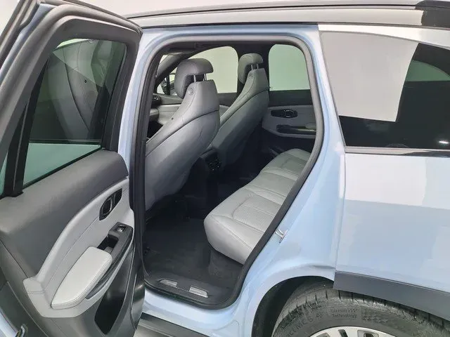 2020 NIO ES6 BEV 100KWH,autocango,china used car exporter,china ev exporter,chinese used car exporter,chinese used ev exporter