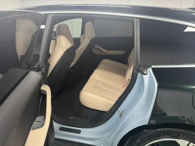 2023 NIO ET5T BEV 75KWH,autocango,china used car exporter,china ev exporter,chinese used car exporter,chinese used ev exporter