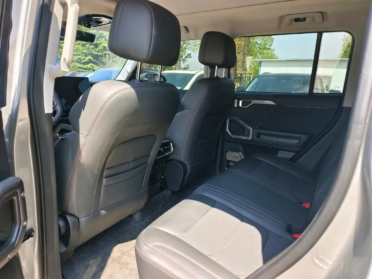 2023 Jetour Traveller 1.5T 184HP L4 7DCT,autocango,china used car exporter,china ev exporter,chinese used car exporter,chinese used ev exporter