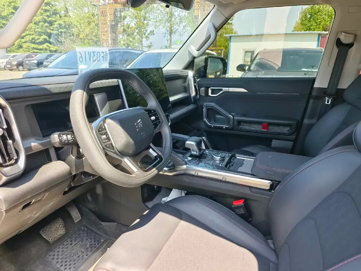 2023 Jetour Traveller 1.5T 184HP L4 7DCT,autocango,china used car exporter,china ev exporter,chinese used car exporter,chinese used ev exporter