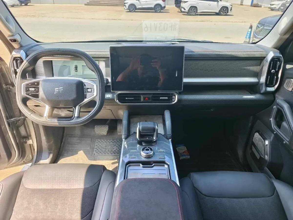 2023 Jetour Traveller 1.5T 184HP L4 7DCT,autocango,china used car exporter,china ev exporter,chinese used car exporter,chinese used ev exporter