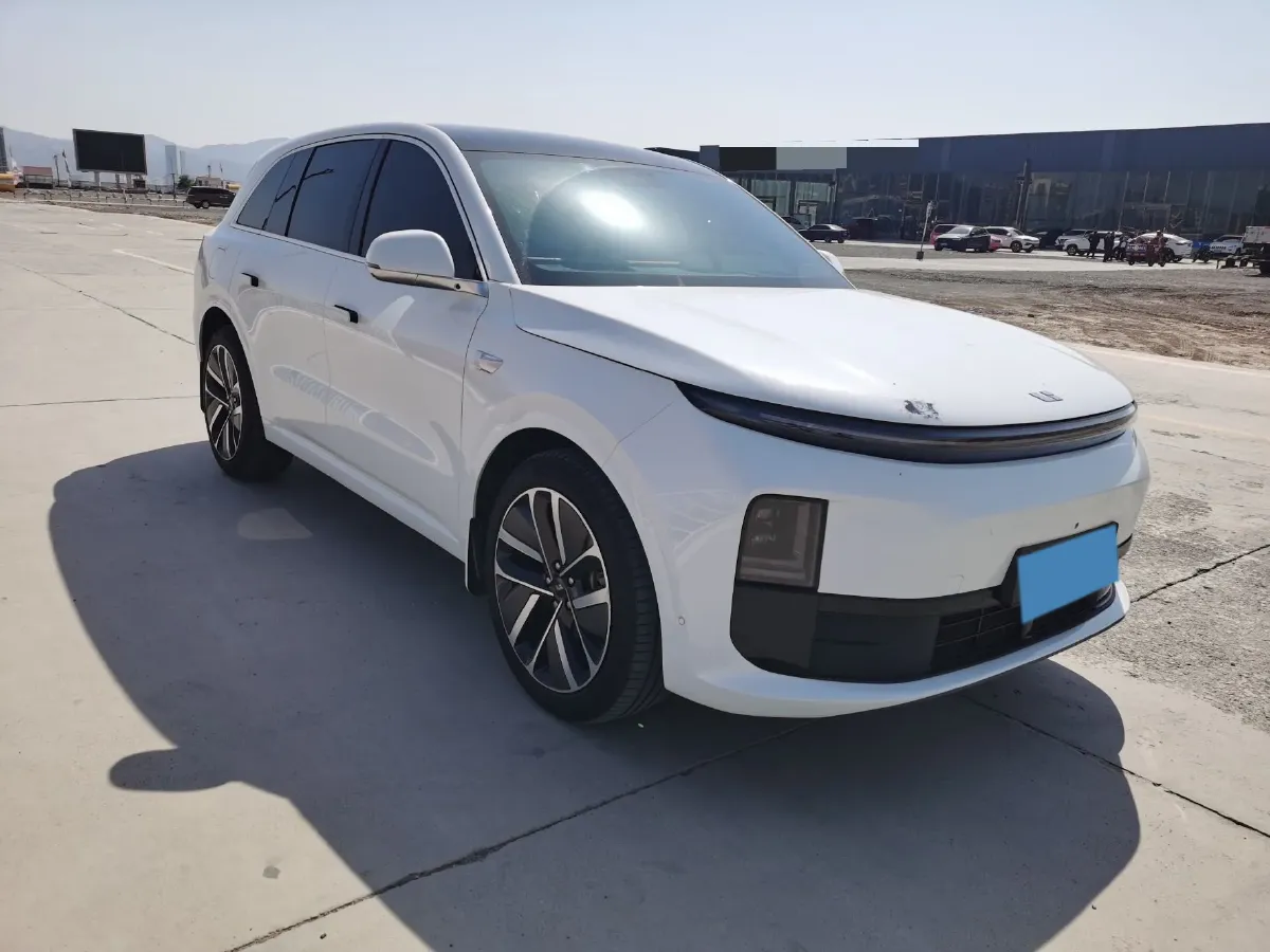 2024 Li L6 Range Extended 154HP L4 REEV 36.8KWH,autocango,china used car exporter,china ev exporter,chinese used car exporter,chinese used ev exporter