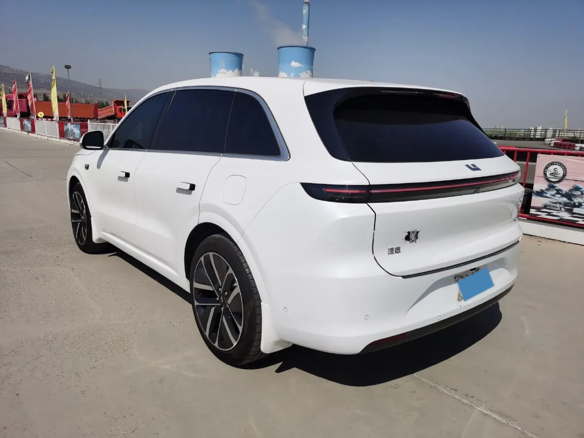 2024 Li L6 Range Extended 154HP L4 REEV 36.8KWH,autocango,china used car exporter,china ev exporter,chinese used car exporter,chinese used ev exporter