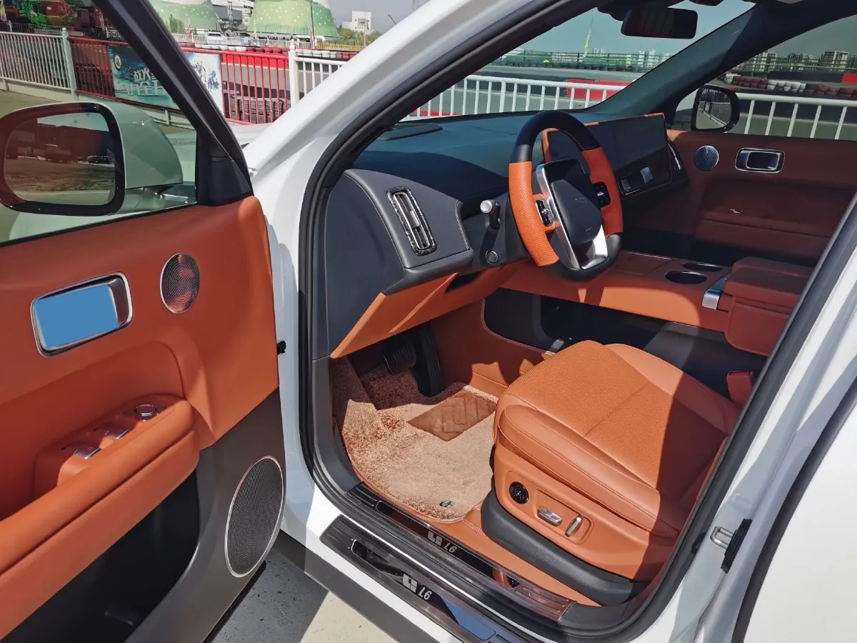 2024 Li L6 Range Extended 154HP L4 REEV 36.8KWH,autocango,china used car exporter,china ev exporter,chinese used car exporter,chinese used ev exporter