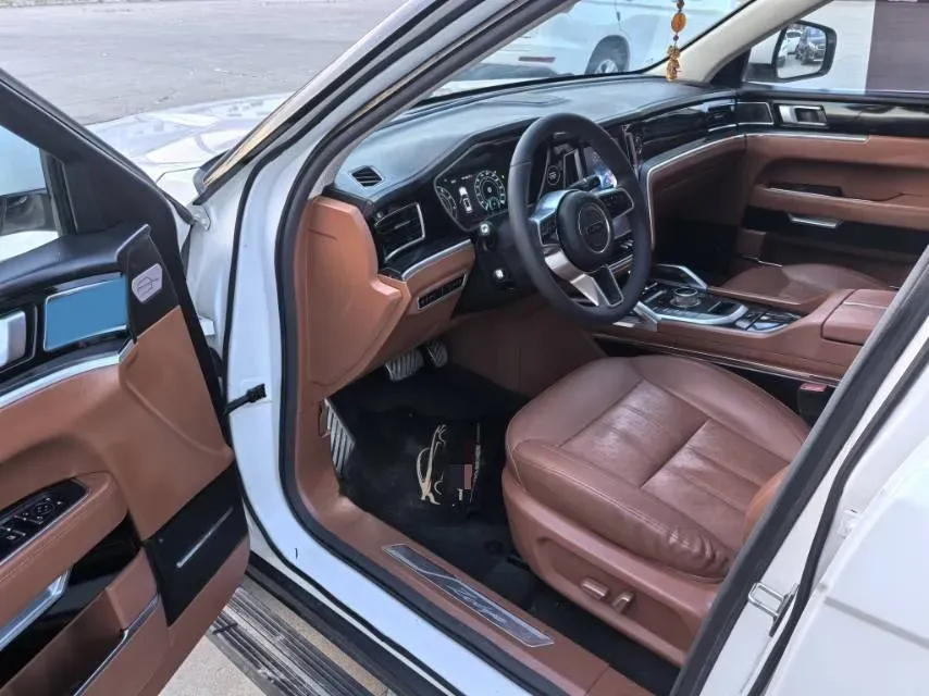 2017 Zotye T700 1.8T 177HP L4 6DCT,autocango,china used car exporter,china ev exporter,chinese used car exporter,chinese used ev exporter