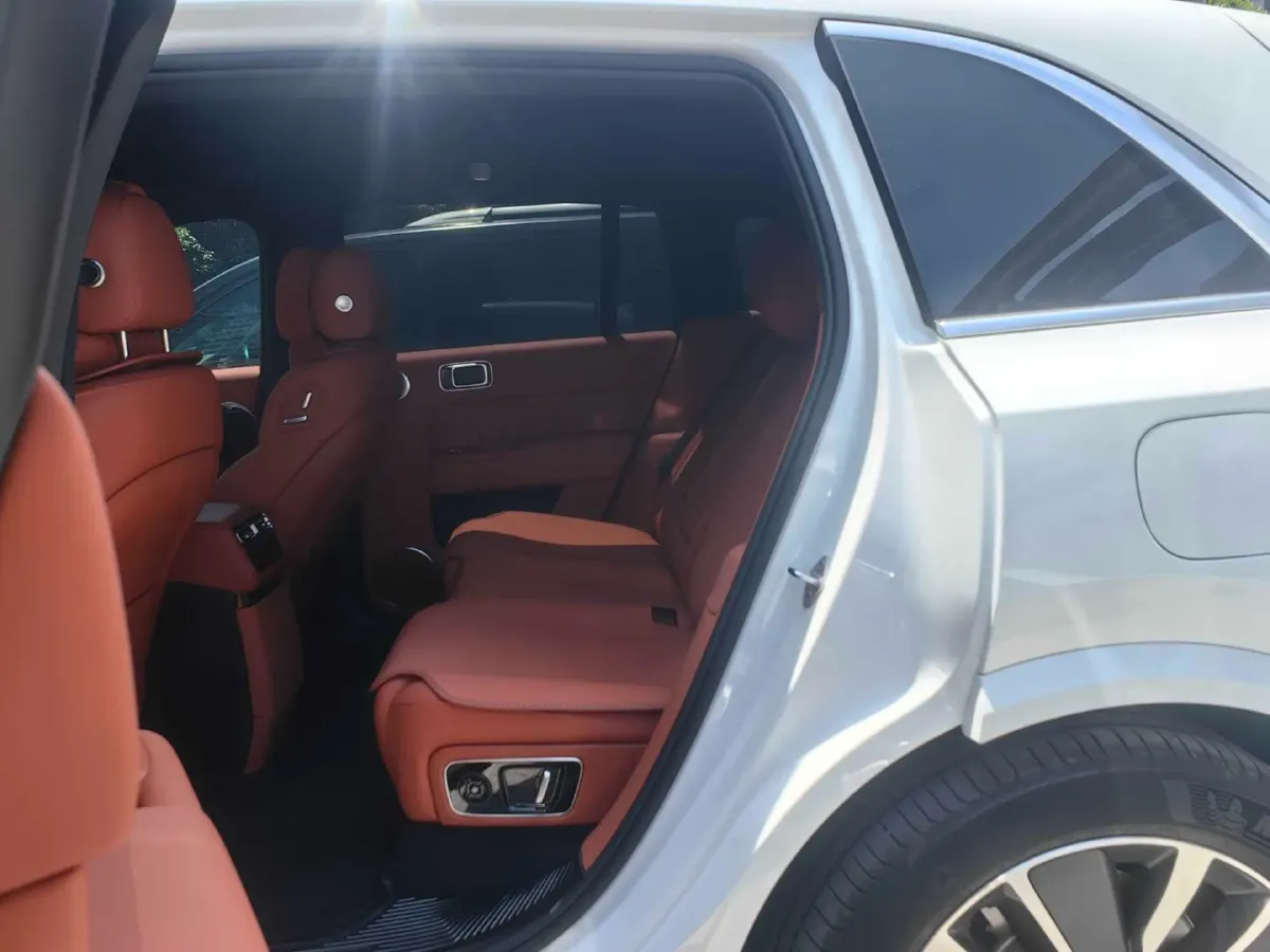 2025 Li L7 Range Extended 154HP REEV,autocango,china used car exporter,china ev exporter,chinese used car exporter,chinese used ev exporter