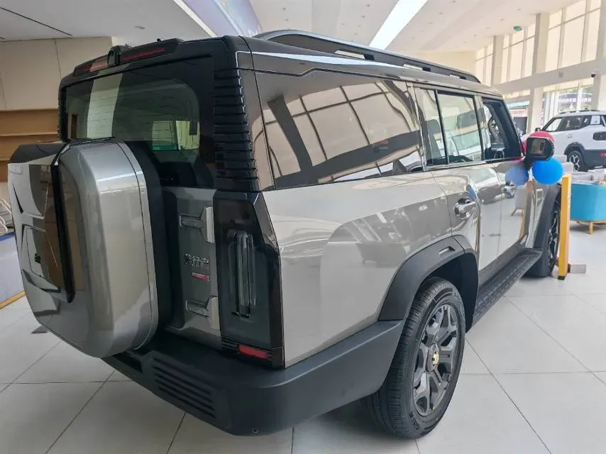 2025 Jetour Traveller 2.0T 254HP L4 8AT,autocango,china used car exporter,china ev exporter,chinese used car exporter,chinese used ev exporter