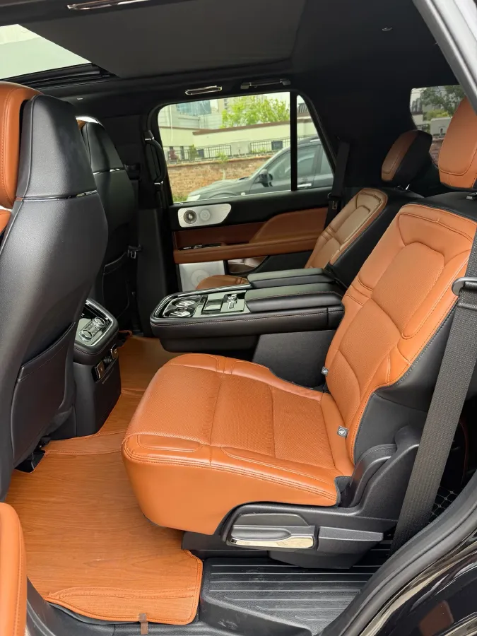 2020 Lincoln Navigator 3.5T 388HP V6 10AT,autocango,china used car exporter,china ev exporter,chinese used car exporter,chinese used ev exporter