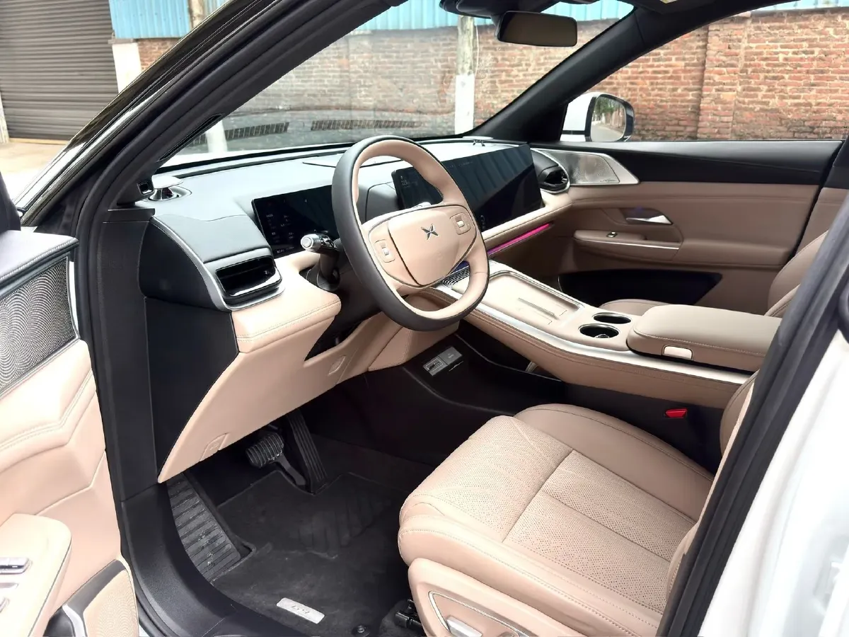 2025 Xpeng G9 BEV 79KWH,autocango,china used car exporter,china ev exporter,chinese used car exporter,chinese used ev exporter