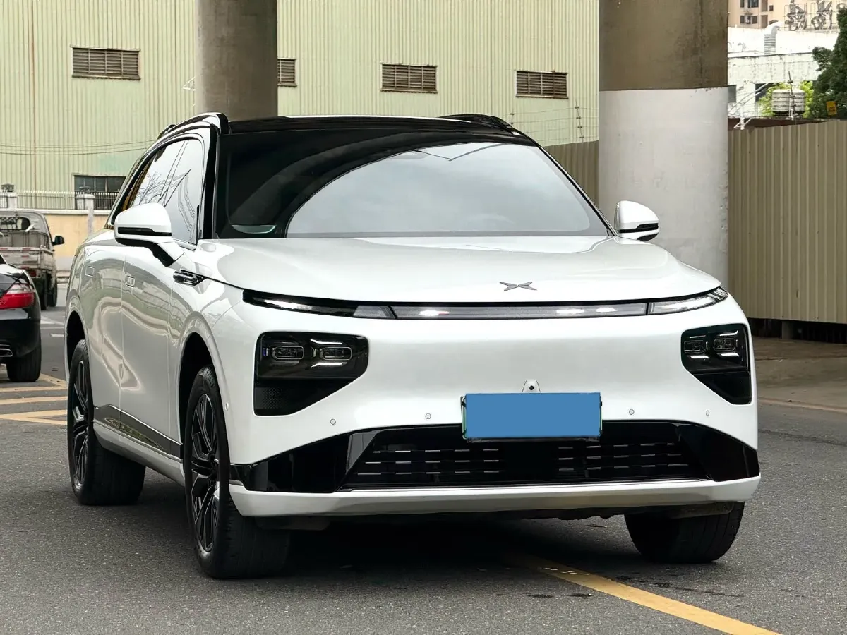 2025 Xpeng G9 BEV 79KWH,autocango,china used car exporter,china ev exporter,chinese used car exporter,chinese used ev exporter
