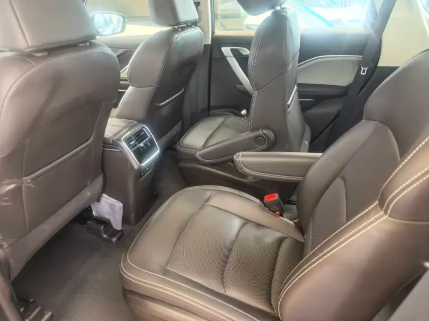 2025 Livan 8 BEV 68.03KWH,autocango,china used car exporter,china ev exporter,chinese used car exporter,chinese used ev exporter