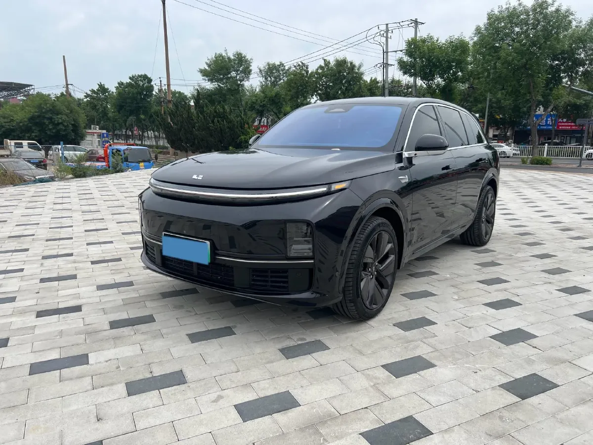 2023 Li L7 Range Extended 154HP REEV 40.9KWH,autocango,china used car exporter,china ev exporter,chinese used car exporter,chinese used ev exporter