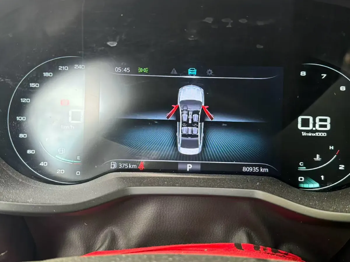 2020 Roewe i5 1.5L 120HP L4 CVT,autocango,china used car exporter,china ev exporter,chinese used car exporter,chinese used ev exporter